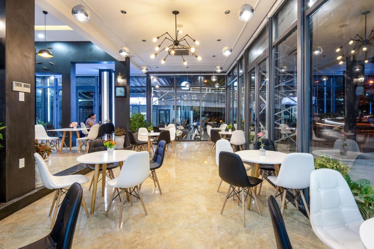 Bamboo Hotel Da Nang Buitenkant foto